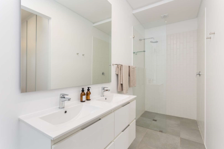 To Let 3 Bedroom Property for Rent in Val De Vie Estate Western Cape